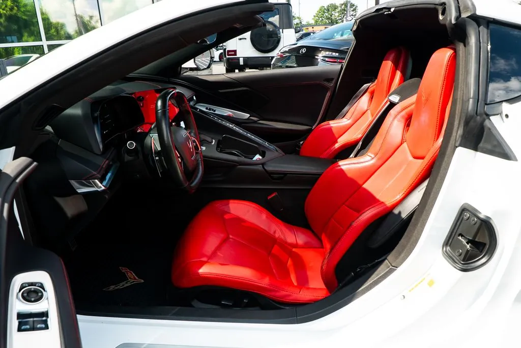 Chevrolet Corvette photo 21