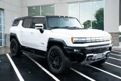 More photos of 2025 GMC Hummer EV SUV 2X at Atlanta Autos, GA