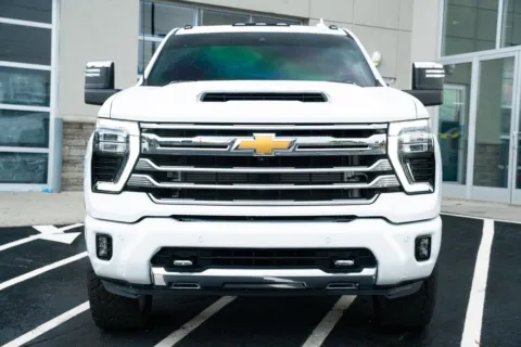 More photos of 2024 Chevrolet Silverado 3500HD High Country at Atlanta Autos, GA