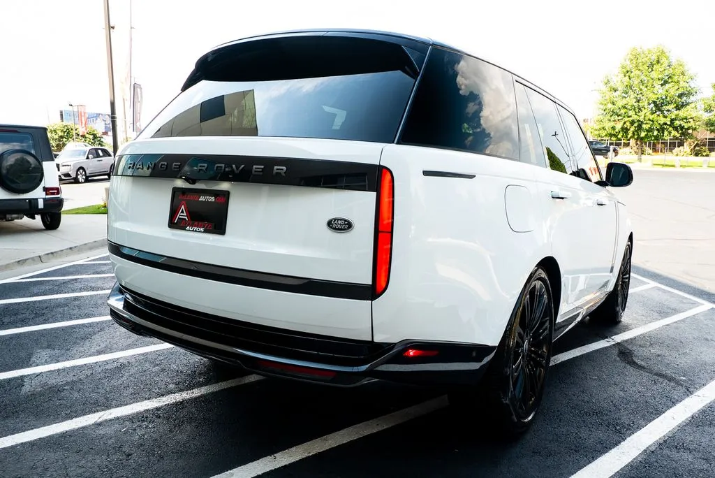 Land Rover Range Rover photo 12