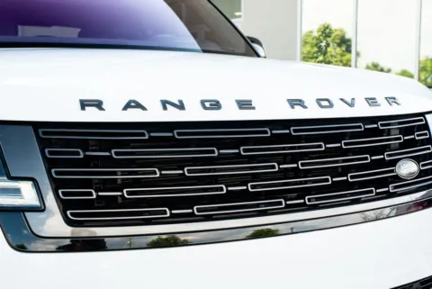 More photos of 2022 Land Rover Range Rover SE at Atlanta Autos, GA