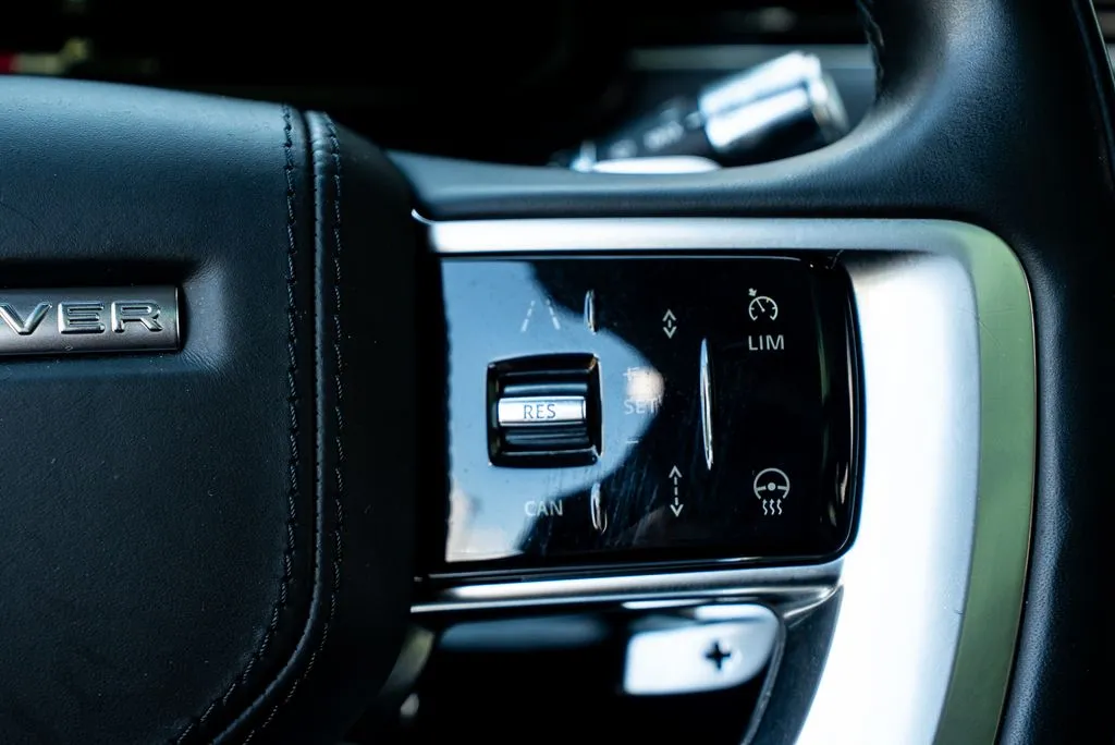 Land Rover Range Rover photo 24