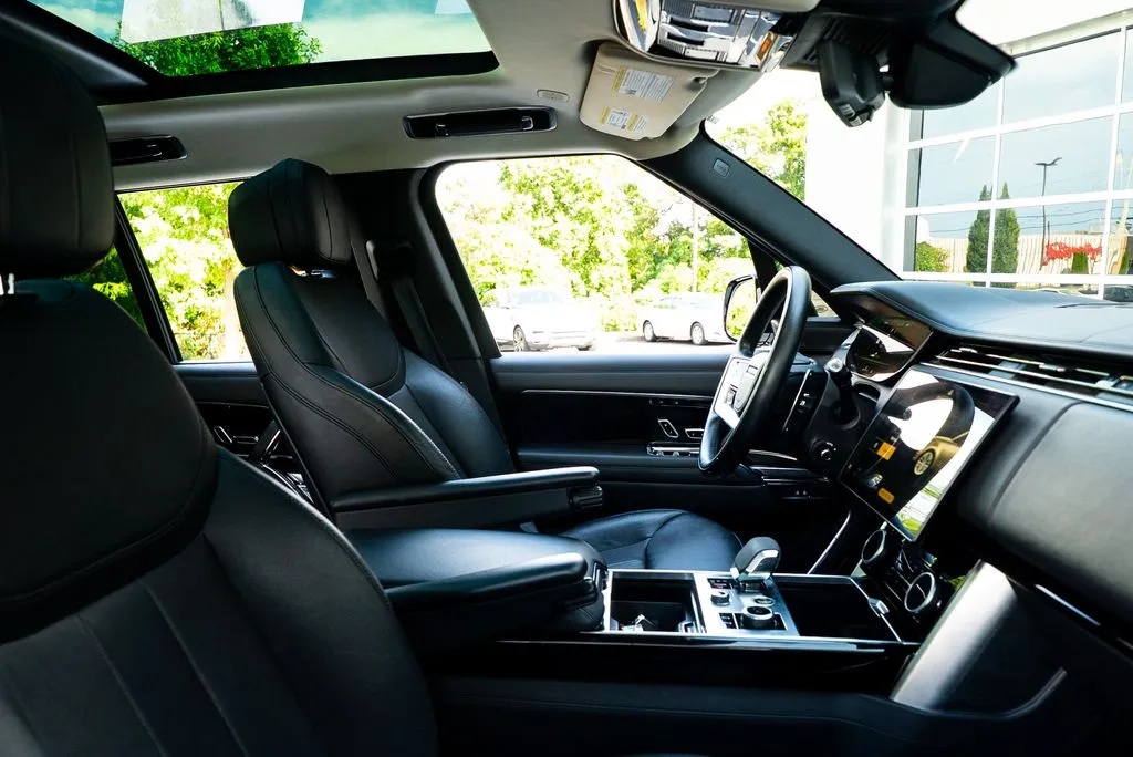 Land Rover Range Rover photo 33