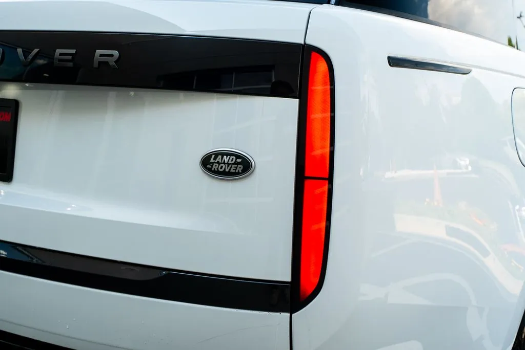 Land Rover Range Rover photo 13