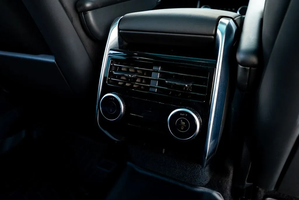 Land Rover Range Rover photo 37