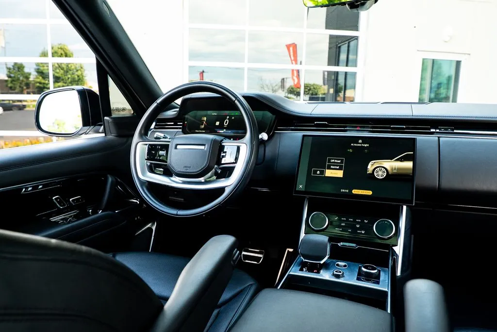Land Rover Range Rover photo 36