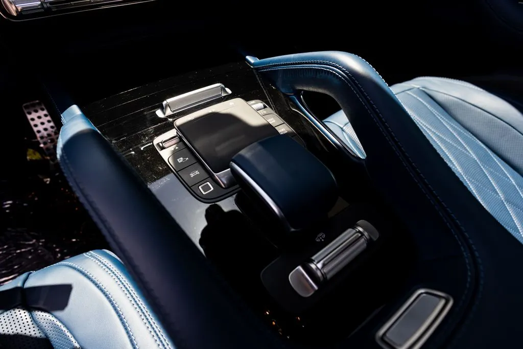 Mercedes-Benz GLE photo 40