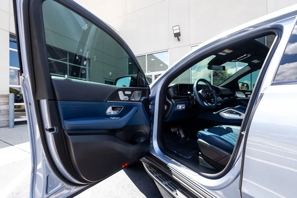 Mercedes-Benz GLE photo 24