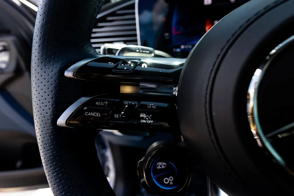 Mercedes-Benz GLE photo 33