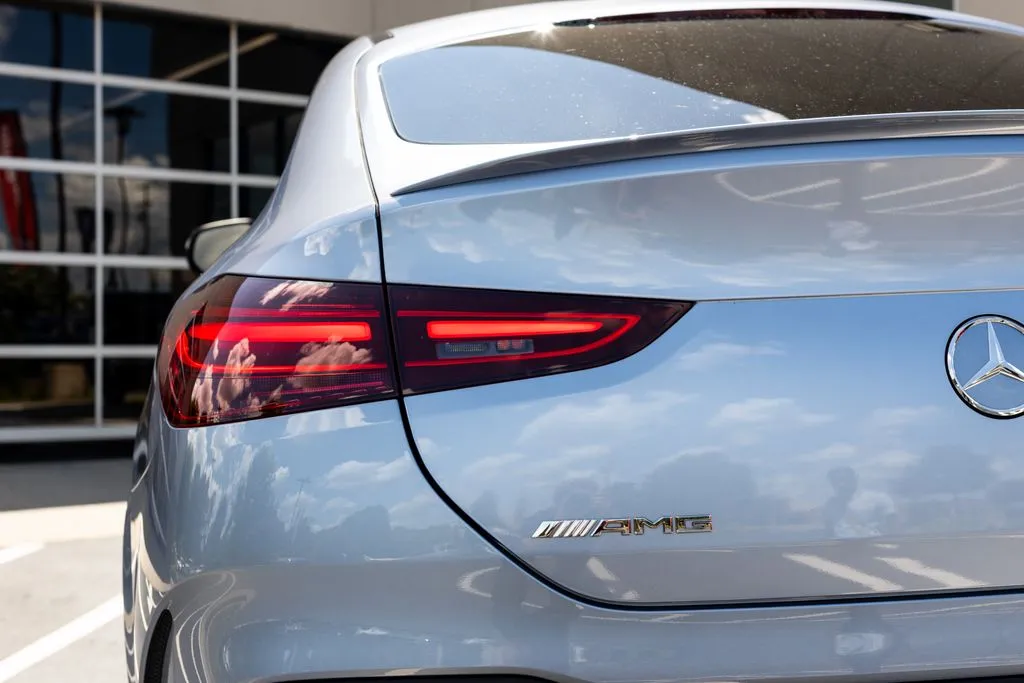 Mercedes-Benz GLE photo 18