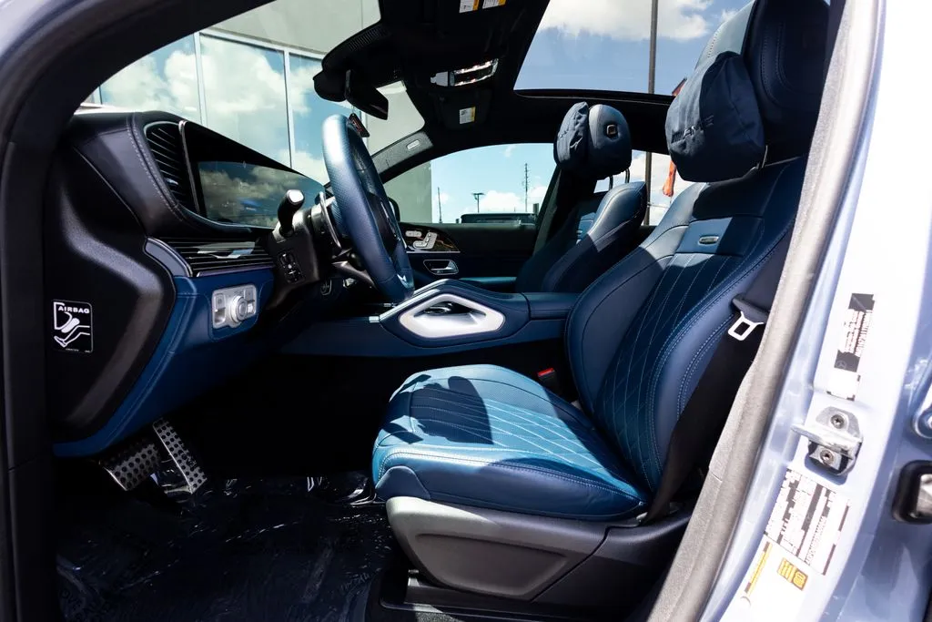 Mercedes-Benz GLE photo 27