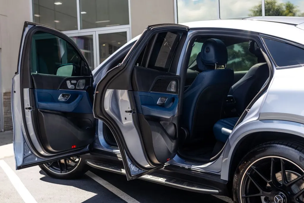 Mercedes-Benz GLE photo 22