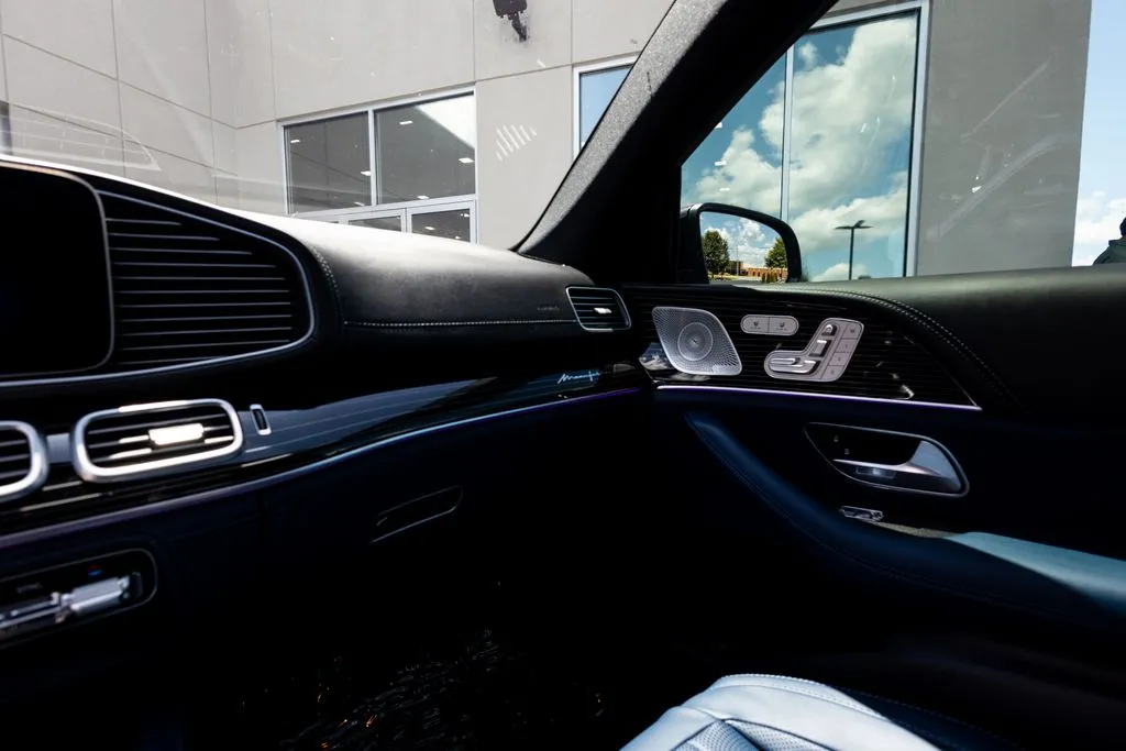 Mercedes-Benz GLE photo 41
