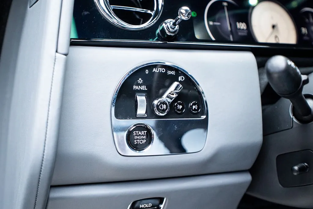 Rolls-Royce Cullinan photo 44