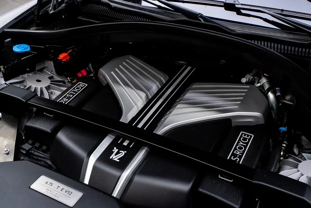 Rolls-Royce Cullinan photo 10