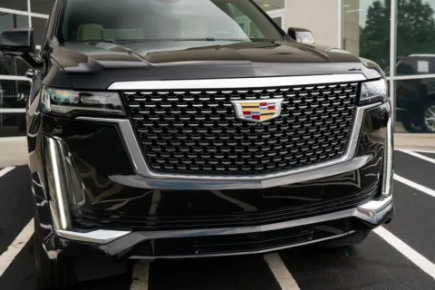 More photos of 2022 Cadillac Escalade ESV Premium at Atlanta Autos, GA