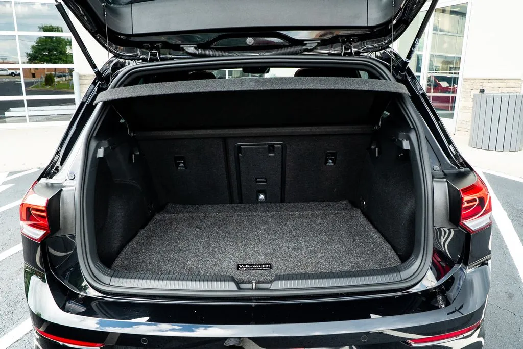 Volkswagen Golf GTI photo 38