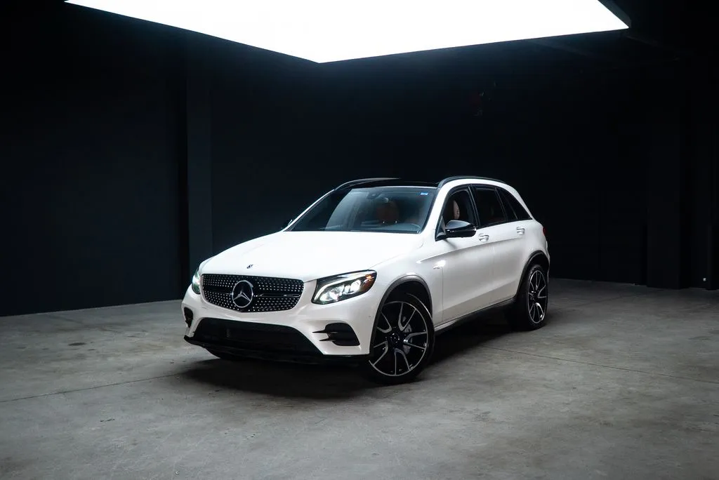 Mercedes-Benz GLC photo 40