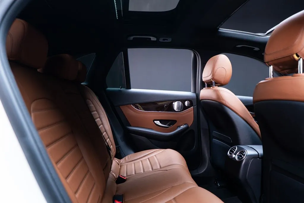 Mercedes-Benz GLC photo 35