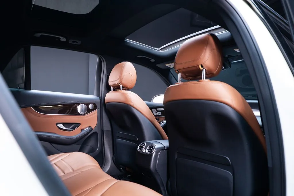 Mercedes-Benz GLC photo 34
