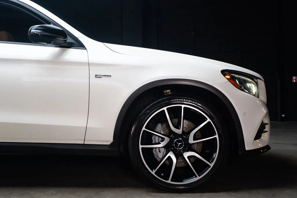 Mercedes-Benz GLC photo 9