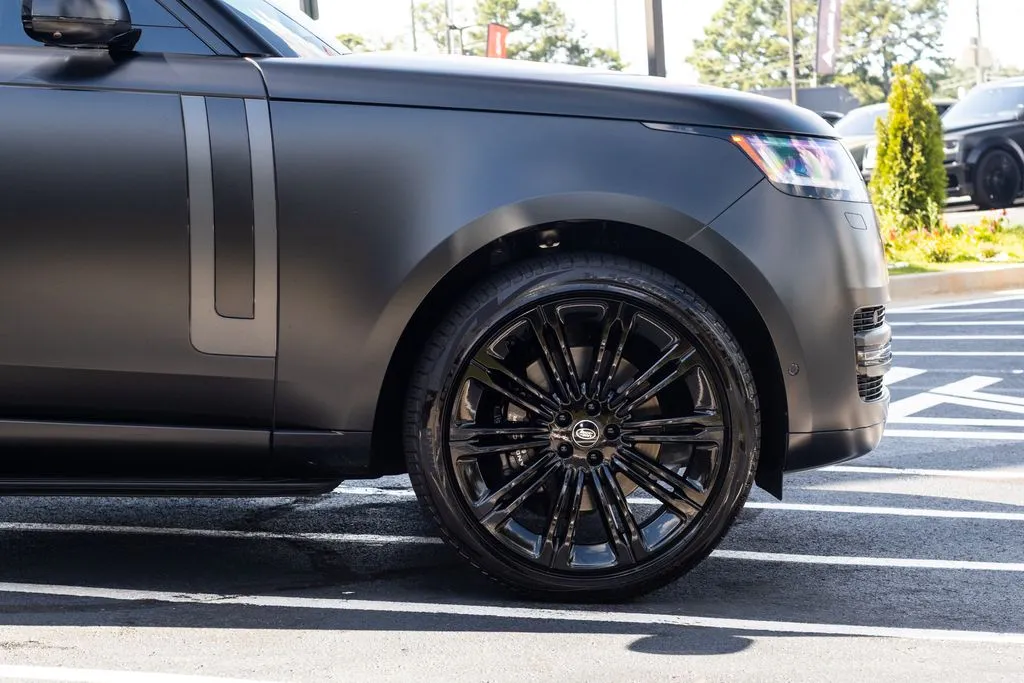 Land Rover Range Rover photo 8