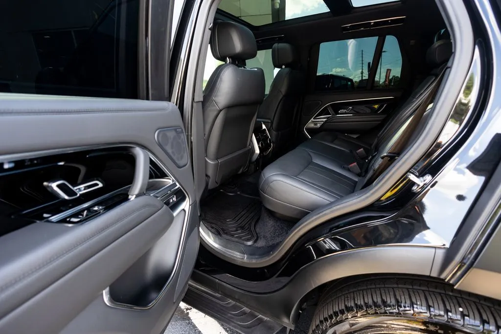 Land Rover Range Rover photo 39
