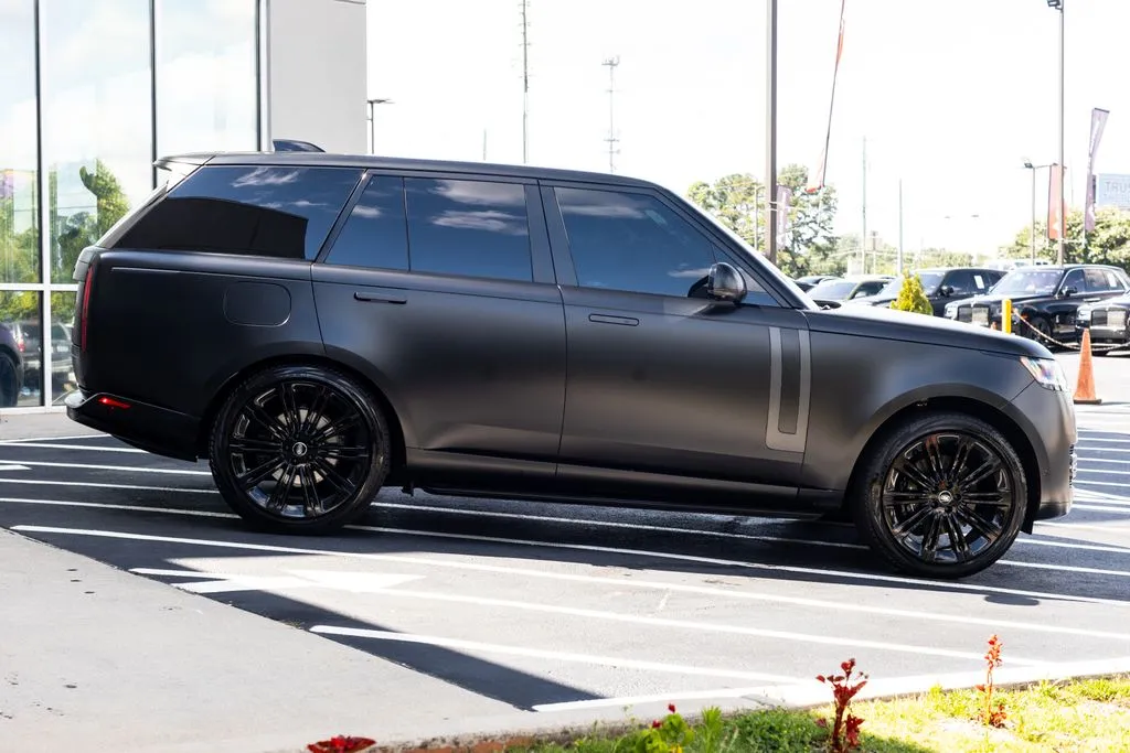 Land Rover Range Rover photo 9