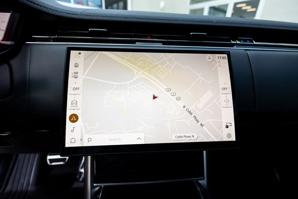 Land Rover Range Rover photo 26