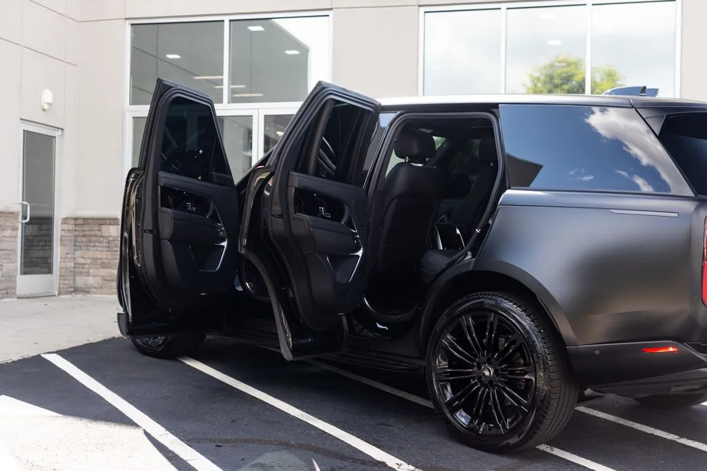 Land Rover Range Rover photo 16