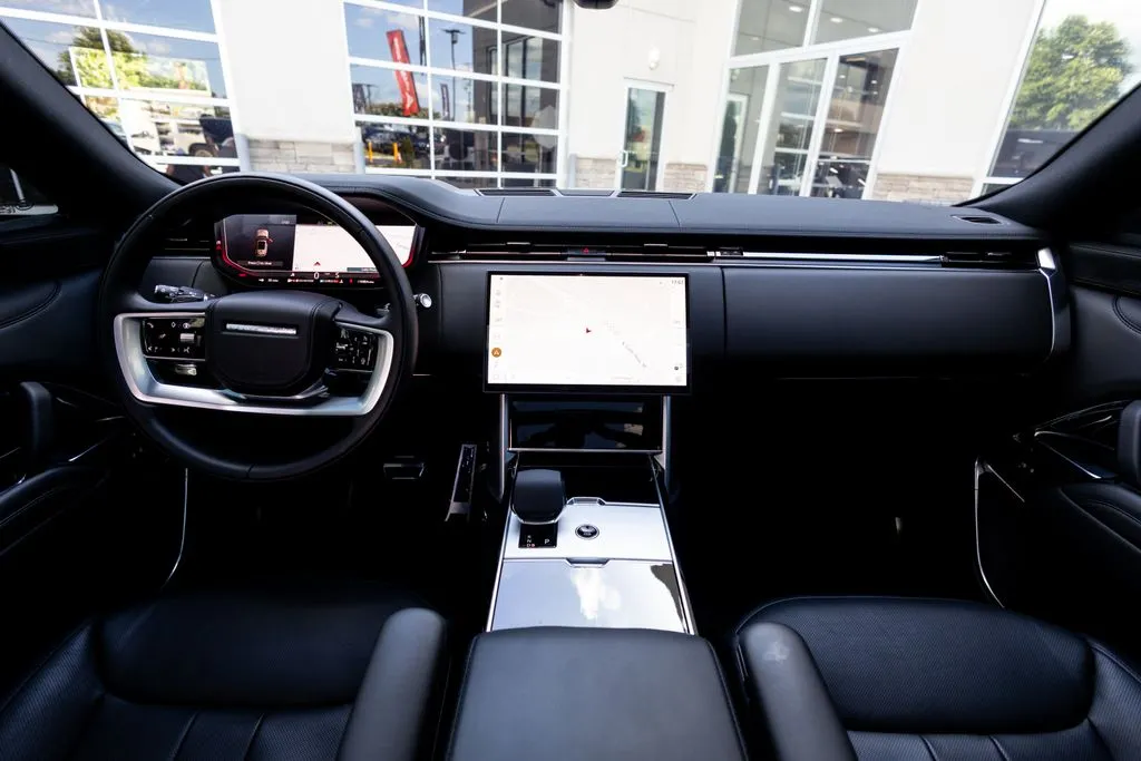 Land Rover Range Rover photo 31