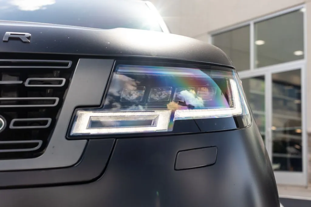 Land Rover Range Rover photo 3