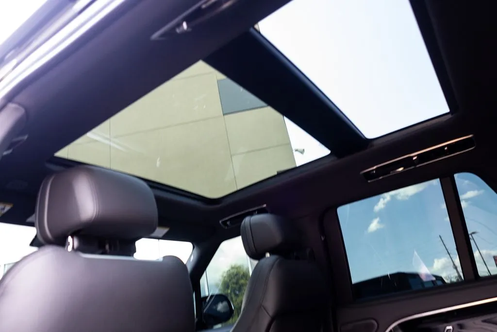 Land Rover Range Rover photo 40