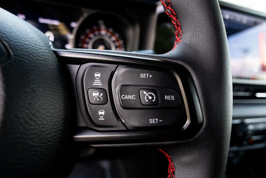 Jeep Wrangler photo 22