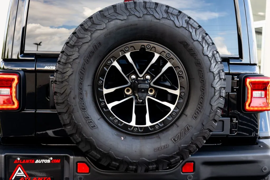 Jeep Wrangler photo 15