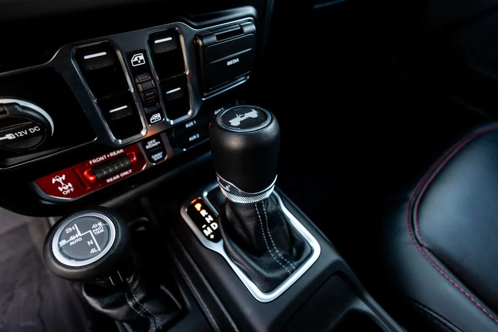 Jeep Wrangler photo 33
