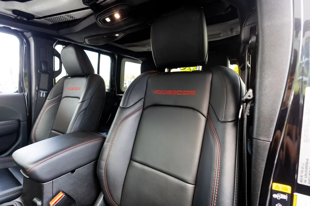 Jeep Wrangler photo 41