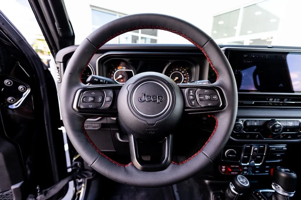 Jeep Wrangler photo 21