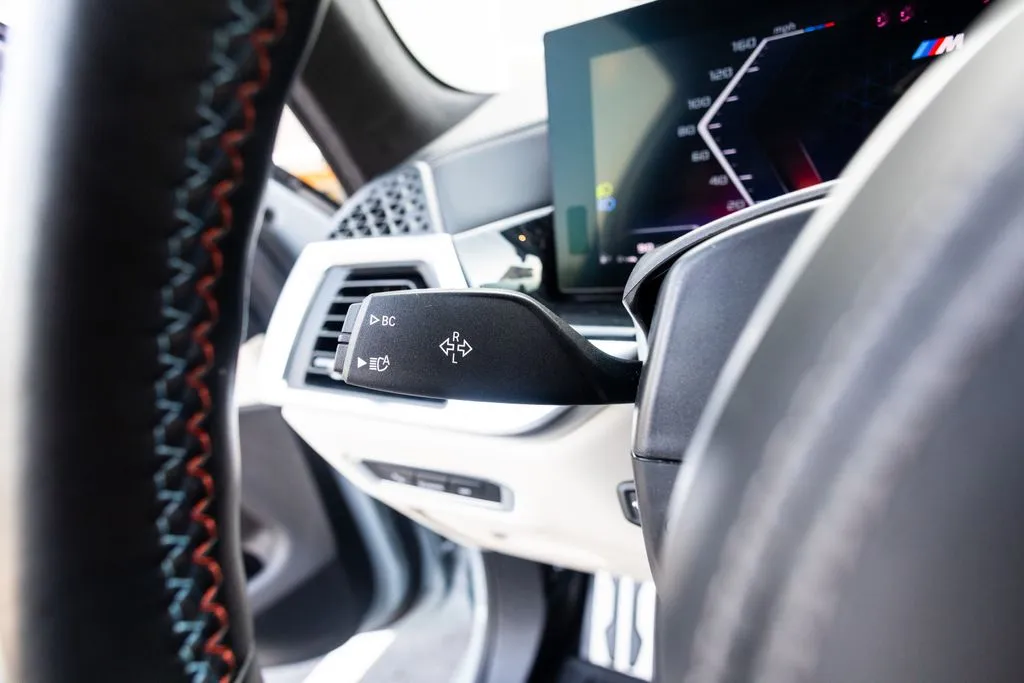 BMW X7 photo 27