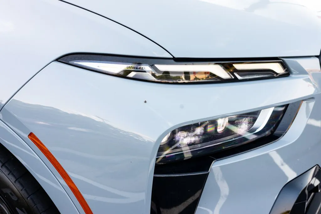 BMW X7 photo 8