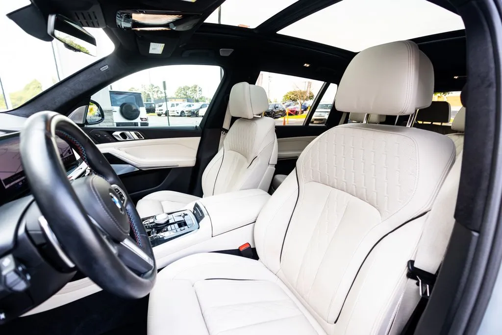 BMW X7 photo 41