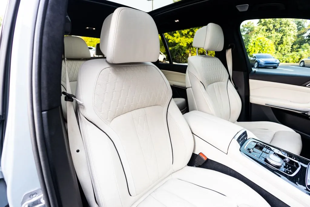 BMW X7 photo 46