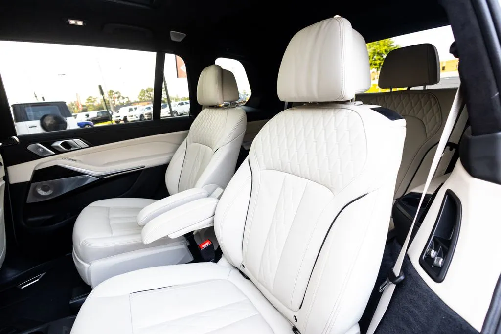 BMW X7 photo 51