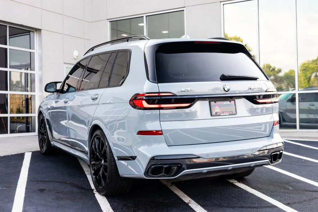 BMW X7 photo 13