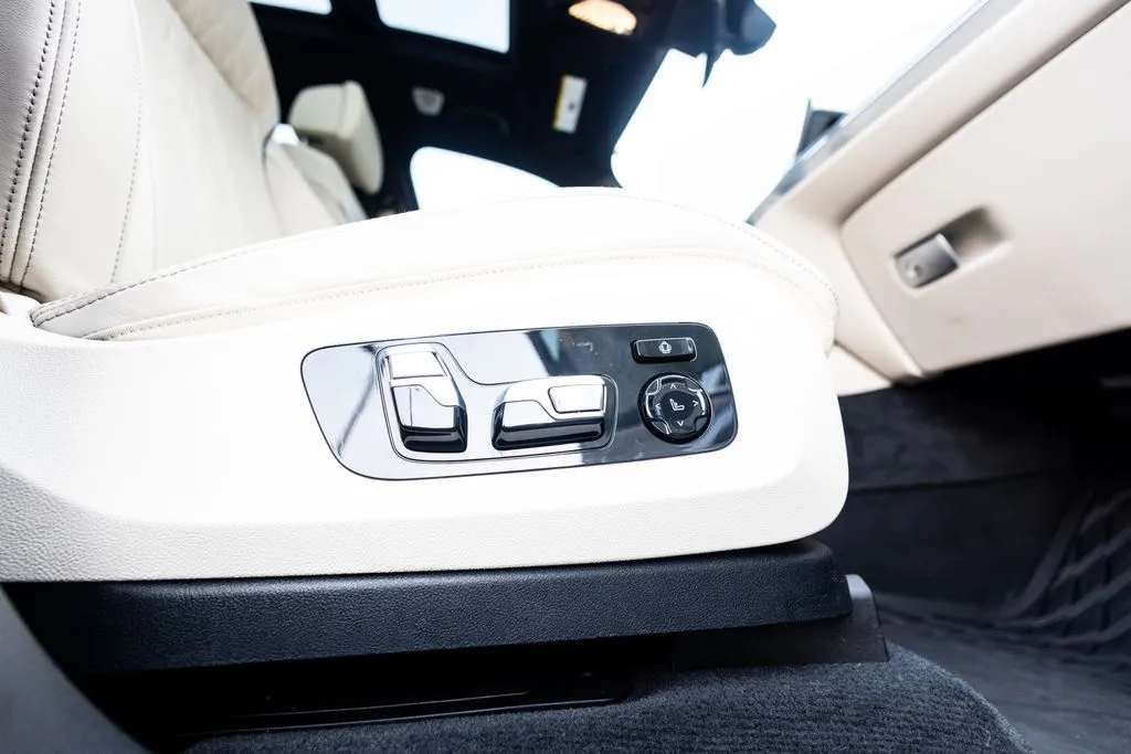 BMW X7 photo 48
