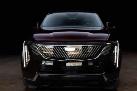 More photos of 2025 Cadillac Escalade IQ Luxury 2 at Atlanta Autos, GA