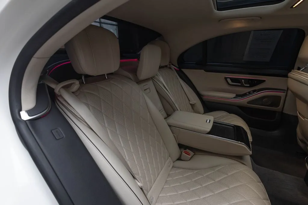 Mercedes-Benz S-Class photo 53
