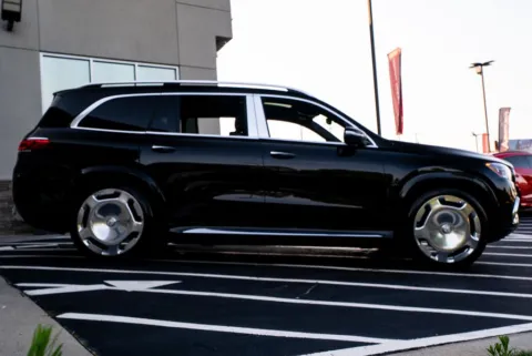 More photos of 2021 Mercedes-Benz GLS Maybach GLS 600 at Atlanta Autos, GA