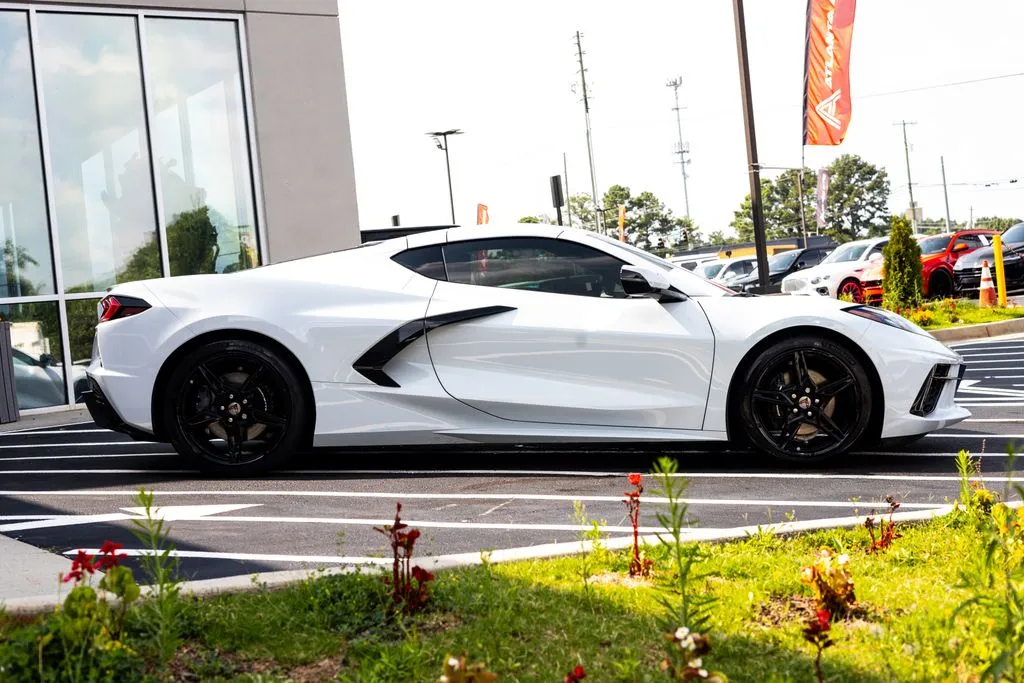 Chevrolet Corvette photo 54