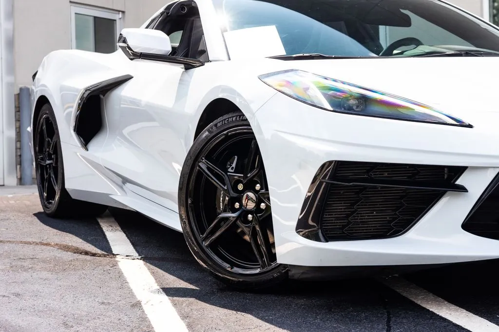 Chevrolet Corvette photo 7